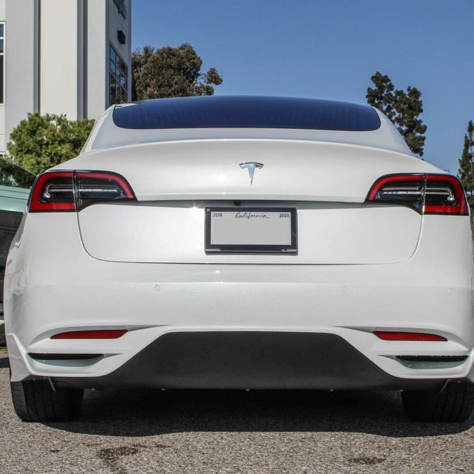 UP-M3-304-6.1, UNPLUGGED PERFORMANCE UP-M3-304-6.1 Ascension Rear Bumper, Koenigsegg KAM Limited Production, Gloss Clear for TESLA Model 3 in UAE, Dubai. Condition - new. Price ⁦64,120 AED⁩. Photo, seller contacts | AUTO.AE