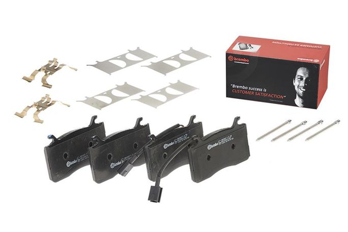 BBO-P23185, Brembo Low-Met Brake Pads for 2017-2019 GIULIA, 2018-2021 STELVIO - P23185 in UAE, Dubai. Condition - new. Price ⁦550 AED⁩. Photo, seller contacts | AUTO.AE