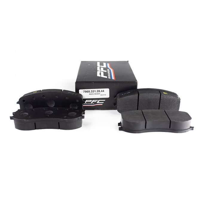 7968.331.28.44, PFC 7968.331.28.44 Front Brake Pads for PORSCHE 991 Cup / Cayman GT4 Clubsport (331 Compound, 28 mm) في الإمارات العربية المتحدة, دبي. Condition - new. Price ⁦3,130 AED⁩. Photo, seller contacts | AUTO.AE
