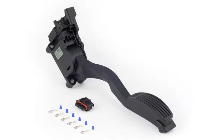 HTH-HT-011900, Haltech Bosch DBW Pedal Assemblies HT-011900 في الإمارات العربية المتحدة, دبي. Condition - new. Price 670 AED. Photo, seller contacts | AUTO.AE