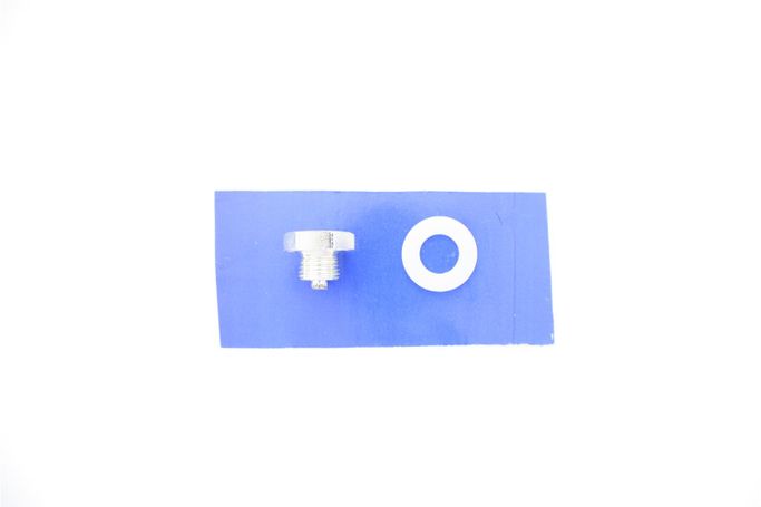 PIO-859000, Pioneer Automotive Oil Pan Drain Plugs 859000 في الإمارات العربية المتحدة, دبي. Condition - new. Price ⁦70 AED⁩. Photo, seller contacts | AUTO.AE