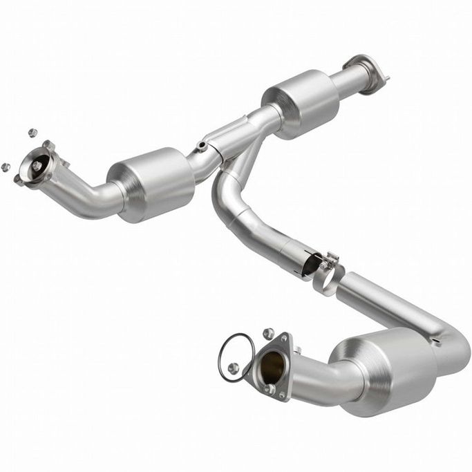 280210, MAGNAFLOW 280210 Catalytic Converter Direct-Fit OEM Grade for CHEVROLET Express 2500 2018-2020 in UAE, Dubai. Condition - new. Price ⁦7,280 AED⁩. Photo, seller contacts | AUTO.AE
