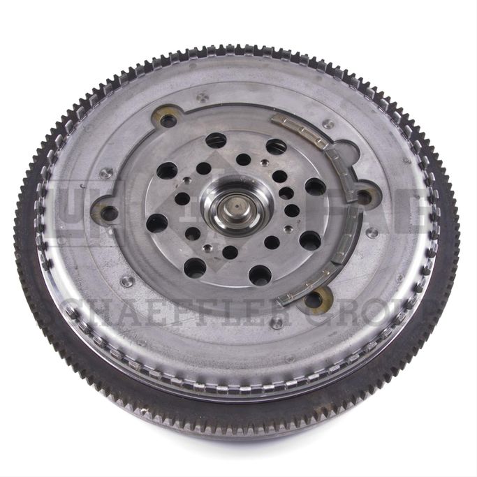 LUK-DMF078, LuK Clutch Flywheels 4150289100 في الإمارات العربية المتحدة, دبي. Condition - new. Price 3,860 AED. Photo, seller contacts | AUTO.AE