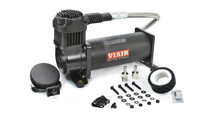 AIR-16444B, Air Lift VIAIR 444C Air Compressors 16444B in UAE, Dubai. Condition - new. Price ⁦1,500 AED⁩. Photo, seller contacts | AUTO.AE