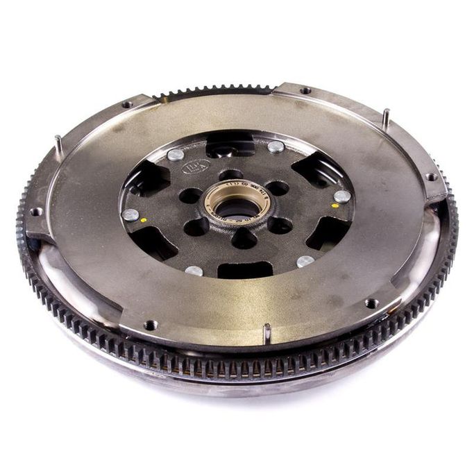 LUK-DMF032, LuK Clutch Flywheels 4150111100 في الإمارات العربية المتحدة, دبي. Condition - new. Price 1,800 AED. Photo, seller contacts | AUTO.AE