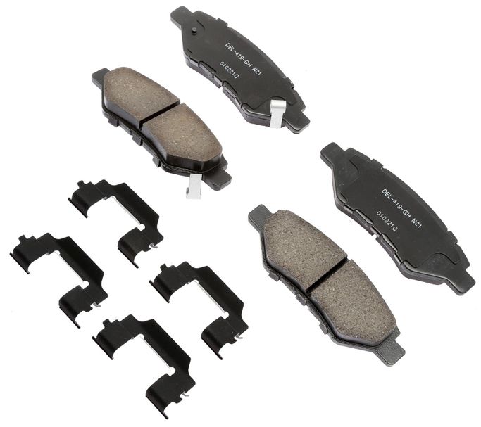 ADO-17D1337CHF1, ACDelco Gold Ceramic Brake Pads 19428000 in UAE, Dubai. Condition - new. Price 240 AED. Photo, seller contacts | AUTO.AE