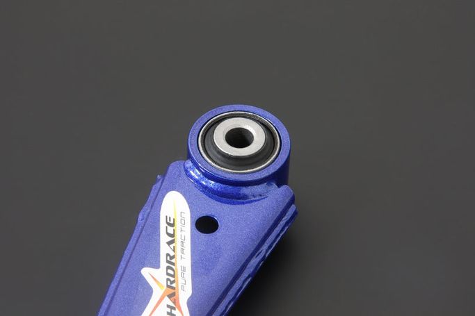7697, HARDRACE 7697 REAR UPPER ARM-CAMBER Harden Rubber 2PCS/SET Non-Air Suspension Use Only BENZ W211 في الإمارات العربية المتحدة, دبي. Condition - new. Price ⁦1,900 AED⁩. Photo, seller contacts | AUTO.AE