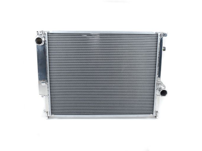 3054, CSF 3054 Radiator for BMW 320i/323/325/328/M3 (E36) 1992-1995 in UAE, Dubai. Condition - new. Price 2,040 AED. Photo, seller contacts | AUTO.AE