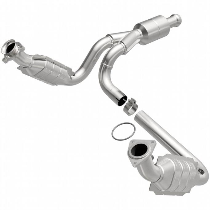 51578, MAGNAFLOW 51578 Catalytic Converter Direct-Fit OEM Grade for CHEVROLET Avalanche 2009-2013 in UAE, Dubai. Condition - new. Price ⁦5,040 AED⁩. Photo, seller contacts | AUTO.AE