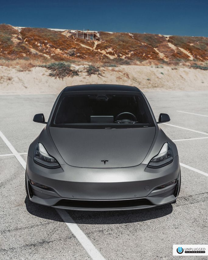 UP-M3-302-1.1, UNPLUGGED PERFORMANCE UP-M3-302-1.1 Ascension Front Fascia System, Unpainted for TESLA Model 3 في الإمارات العربية المتحدة, دبي. Condition - new. Price ⁦18,660 AED⁩. Photo, seller contacts | AUTO.AE