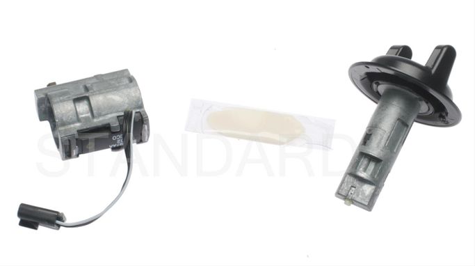 SMP-US530L, Standard Motor Ignition Lock Cylinders for 2000-2005 CAVALIER, SUNFIRE - US-530L في الإمارات العربية المتحدة, دبي. Condition - new. Price 700 AED. Photo, seller contacts | AUTO.AE
