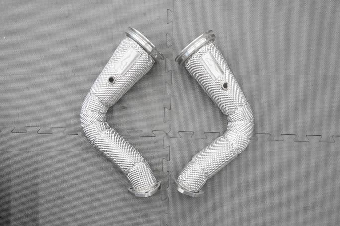 DZMR-URUS-HS Heatshield Downpipe for Lamborghini Urus in UAE, Dubai. Condition - new. Price 11,800 AED. Photo, seller contacts | AUTO.AE