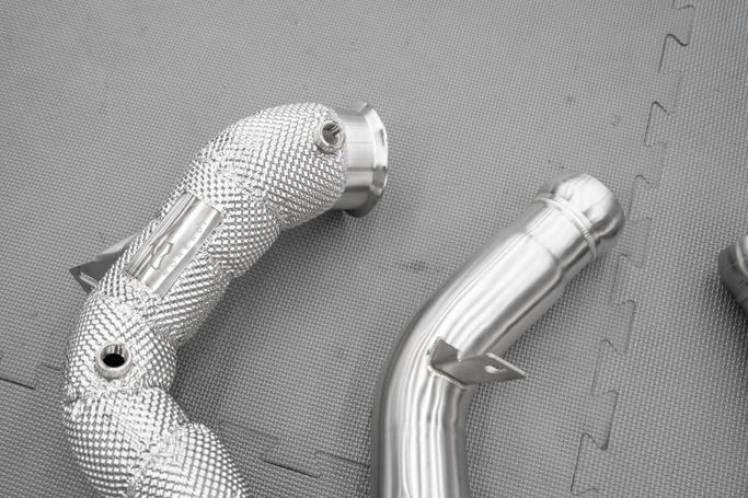 DZMR-W213E63-HS heatshield downpipe for Mercedes-AMG E63 (W213) in UAE, Dubai. Condition - new. Price 6,600 AED. Photo, seller contacts | AUTO.AE