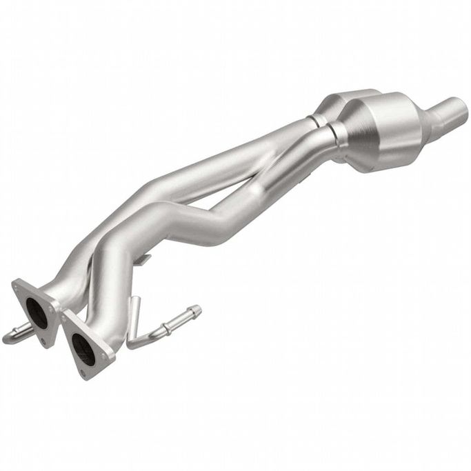 51957, MAGNAFLOW 51957 Catalytic Converter Direct-Fit OEM Grade for AUDI Q7 / VW Touareg 2007-2010 في الإمارات العربية المتحدة, دبي. Condition - new. Price ⁦5,870 AED⁩. Photo, seller contacts | AUTO.AE
