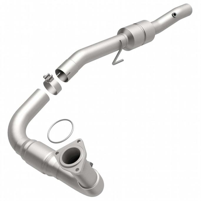 447269, MAGNAFLOW 447269 Catalytic Converter Direct-Fit California Grade for CHEVROLET Silverado 1500 HD 2006-2006 in UAE, Dubai. Condition - new. Price ⁦5,150 AED⁩. Photo, seller contacts | AUTO.AE