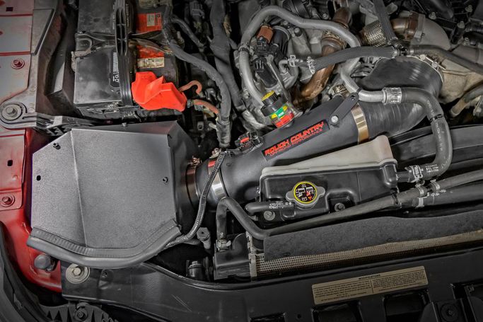 ROU-10476PF, Rough Country Cold Air Intakes for 2011-2016 F-250 SUPER DUTY, F-350 SUPER DUTY - 10476PF в ОАЭ, Дубай. Состояние - новое. Цена ⁦630 AED⁩. Фото, контакты продавца | AUTO.AE