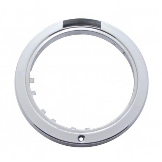 UPD-30416, United Pacific Cab and Clearance Marker Light Bezels 30416 في الإمارات العربية المتحدة, دبي. Condition - new. Price ⁦180 AED⁩. Photo, seller contacts | AUTO.AE