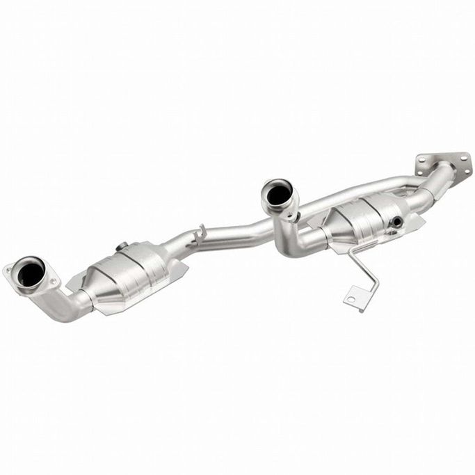 49079, MAGNAFLOW 49079 Catalytic Converter Direct-Fit OEM Grade for FORD Freestar 2004-2007 в ОАЭ, Дубай. Состояние - новое. Цена ⁦4 270 AED⁩. Фото, контакты продавца | AUTO.AE