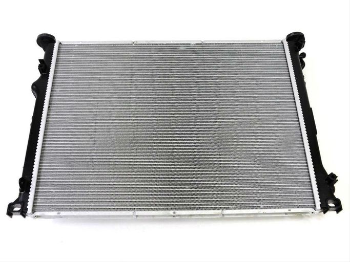 MOP-68050126AB, Mopar Replacement Radiators for 2011-2023 CHARGER, CHALLENGER, 2011-2021 300 - 68050126AB في الإمارات العربية المتحدة, دبي. Condition - new. Price 2,120 AED. Photo, seller contacts | AUTO.AE