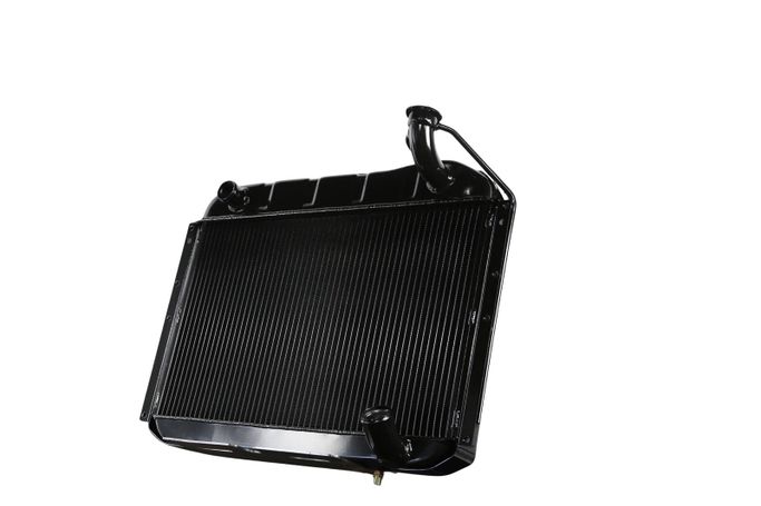 DWR-1239055M, DeWitts Direct-Fit Pro-Series Radiators for 1956-1960 CORVETTE - 32-1239055M في الإمارات العربية المتحدة, دبي. Condition - new. Price 5,320 AED. Photo, seller contacts | AUTO.AE