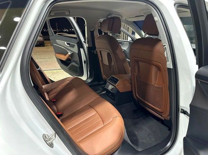 Подержанный Audi A6 40 TFSI V (C8), 2.0 л, 2023 в Абу-Даби от Al Ramz Motors Белый цвет. GCC | AUTO.AE