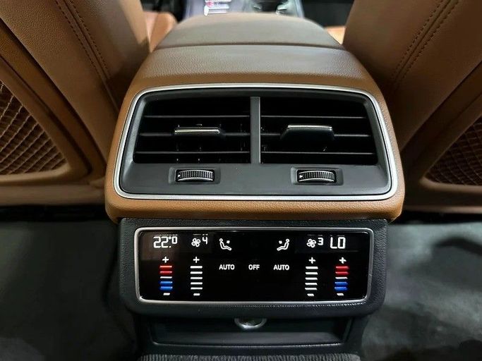 Подержанный Audi A6 40 TFSI V (C8), 2.0 л, 2023 в Абу-Даби от Al Ramz Motors Белый цвет. GCC | AUTO.AE