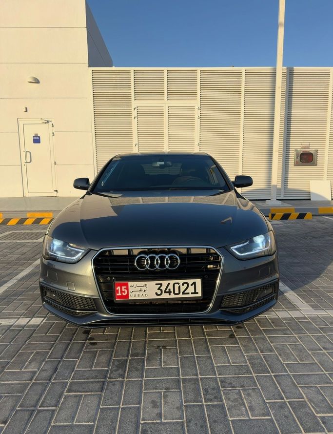 Used Audi S4 IV (B8) Facelift, 3.0 l, 2013 in Abu Dhabi, Grey color. GCC Specs | AUTO.AE