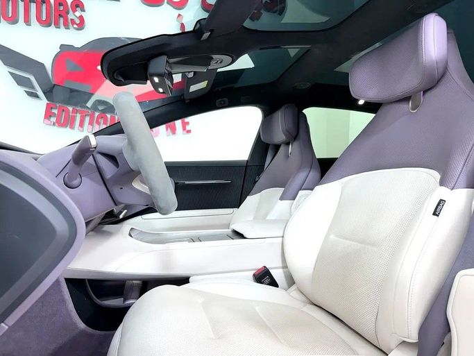 Used Avatr 12, 2024 in Abu Dhabi by Edition One Motors, White color. Chinese Specs | AUTO.AE