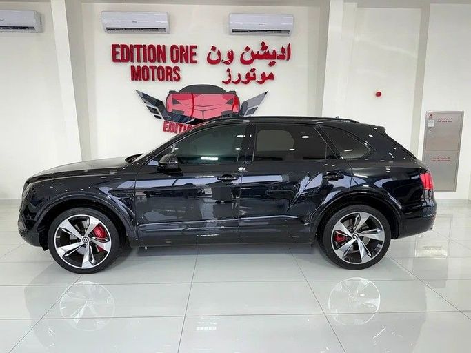 Used Bentley Bentayga I, 4.0 l, 2019 in Abu Dhabi by Edition One Motors, Black color. Canadian Specs | AUTO.AE