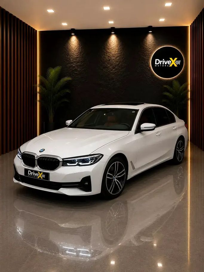 مستعملة BMW 5 Series 520i عملية فيس ليفت VII (G30/G31), 2.0 l, 2021 في في الإمارات, أبوظبي من Drive X Motors، اللون أبيض. مواصفات الخليج | AUTO.AE | إعلان #274532