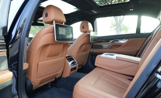 Used BMW 7 Series 730Li VI (G11/G12) Facelift, 0.1 l, 2022 in Abu Dhabi by Advantage Motors, Black color. GCC Specs | AUTO.AE