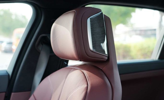 Новый BMW 7 Series 740i VII (G70), 3.0 л, 2025 в Абу-Даби от Advantage Motors Тёмно-синий цвет. GCC | AUTO.AE