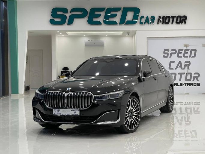 Used BMW 7 Series 750Li xDrive VI (G11/G12) Facelift, 4.4 l, 2020 in Abu Dhabi by Speed Car Motors, Black color.  | AUTO.AE