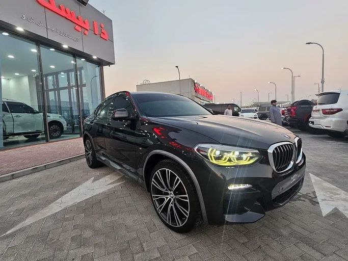 Used BMW X4 30i II (G02), 2.0 l, 2021 in Abu Dhabi by The Best Cars, Black color. GCC Specs | AUTO.AE