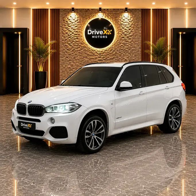 مستعملة BMW X5 35i xDrive III (F15), 3.0 l, 2017 في في الإمارات, أبوظبي من Drive X Motors، اللون أبيض. مواصفات الخليج | AUTO.AE | إعلان #274533