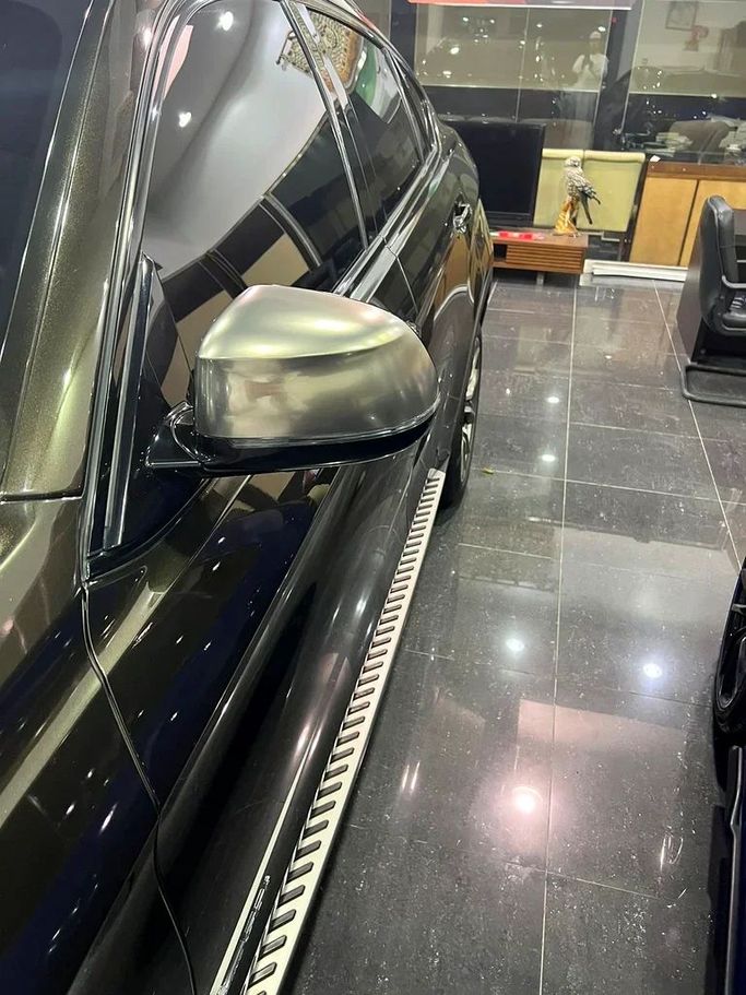 مستعملة BMW X6 50i II (F16), 4.4 l, 2015 في في أبو ظبي من Al Asad Automobile Showroom، اللون بني. مواصفات الخليج | AUTO.AE