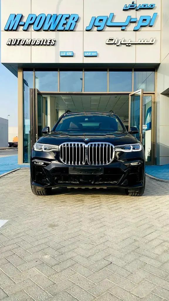 Подержанный BMW X7 40i I (G07), 3.0 л, 2020 в Абу-Даби от M Power Automobiles Черный цвет. GCC | AUTO.AE