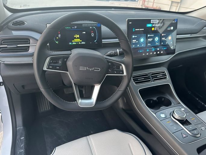 New BYD Destroyer 05, 1.5 l, 2025 in UAE, Abu Dhabi by Bin Faraj Automobile Showroom, White color. Chinese Specs | AUTO.AE | Listing #295611 — photo 11 of 12