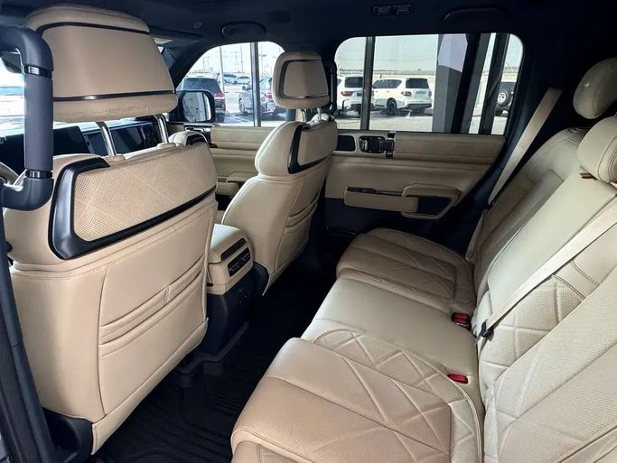 Used BYD FangChengBao Leopard 5 I, 1.5 l, 2025 in Abu Dhabi by Super Class Cars Showroom, Grey color. Chinese Specs | AUTO.AE