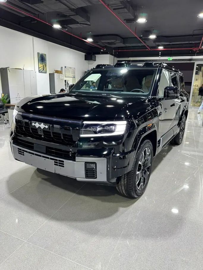 Новый BYD FangChengBao Leopard 8, 1.5 л, 2025 в Абу-Даби от Emco car Черный цвет.  | AUTO.AE