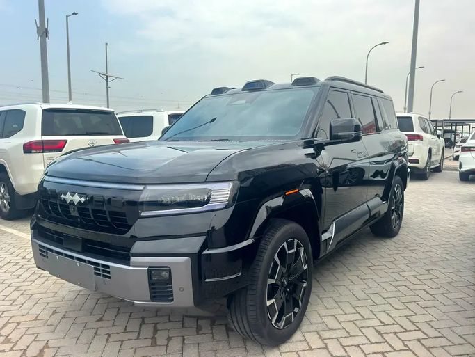Подержанный BYD FangChengBao Leopard 8, 1.5 л, 2025 в ОАЭ, Абу-Даби от Super Class Cars Showroom Черный цвет. Китайская | AUTO.AE | Объявление #275615