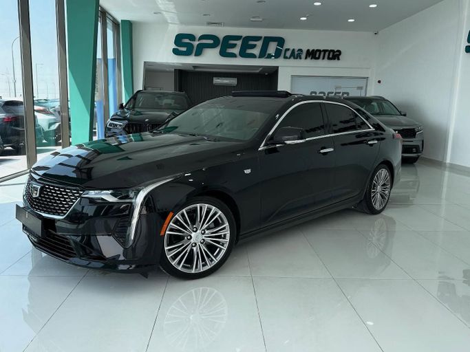 Подержанный Cadillac CT4 I, 2.0 л, 2022 в Абу-Даби от Speed Car Motors Черный цвет. GCC | AUTO.AE