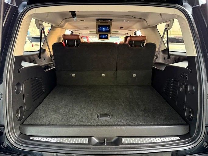 Used Cadillac Escalade IV, 6.2 l, 2020 in Abu Dhabi by Al Bayan Motors, Black color. GCC Specs | AUTO.AE