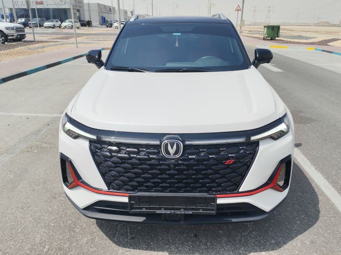 مستعملة Changan CS35PLUS أنا فيس ليفت, 1.4 l, 2025 في في الإمارات, أبوظبي من The Shark Automobile Showroom، اللون أبيض. مواصفات الخليج | AUTO.AE | إعلان #282856
