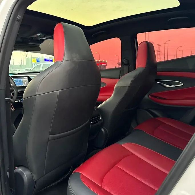 Подержанный Changan UNI-T I Рестайлинг, 1.5 л, 2024 в Абу-Даби от Emco car Белый цвет. GCC | AUTO.AE