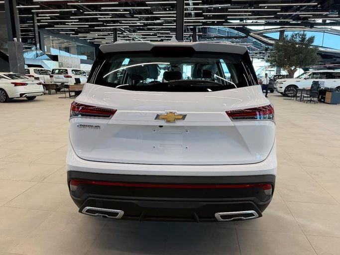 New Chevrolet Captiva II, 1.5 l, 2026 in Abu Dhabi by Baniyas Cars Abu Dhabi, White color. GCC Specs | AUTO.AE