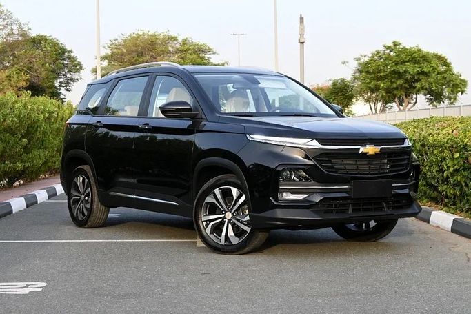 New Chevrolet Captiva II, 1.5 l, 2025 in Abu Dhabi by Extra Car Showroom, Grey color. GCC Specs | AUTO.AE