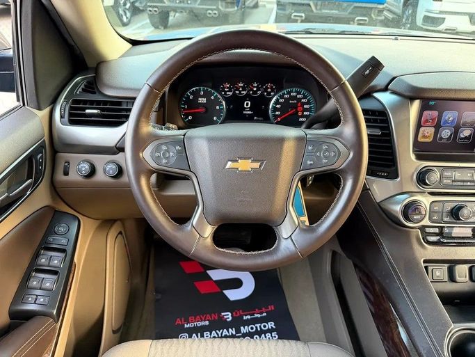 Used Chevrolet Tahoe IV, 5.3 l, 2017 in Abu Dhabi by Al Bayan Motors, Grey color. GCC Specs | AUTO.AE