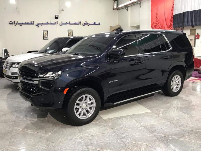 Used Chevrolet Tahoe IV, 6.2 l, 2021 in Abu Dhabi by Golden coast automobile showroom, Black color. GCC Specs | AUTO.AE