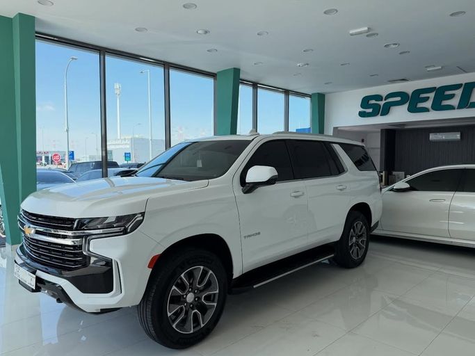 Подержанный Chevrolet Tahoe V, 5.3 л, 2022 в ОАЭ, Абу-Даби от Speed Car Motors Белый цвет. Other | AUTO.AE | Объявление #276160